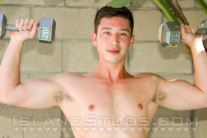 Ripped Asian Muscle Stud Image