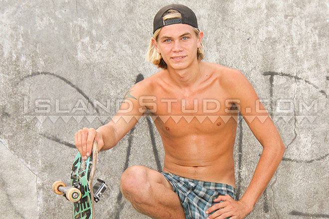Uncut Nudist Skater Boy Image