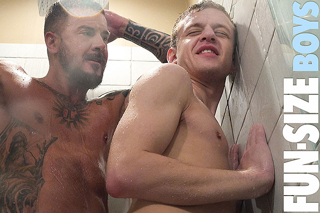 Ian & Dolf: Shower Image
